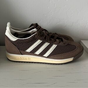 adidas SL 72 RS Sneakers Earth Strata Off White Women's 7.5 NWT Gender Inclusive